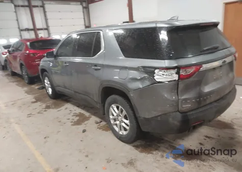 2019 Chevrolet Traverse Ls из США, поврежденный, VIN 1GNEVFKW8KJ264082